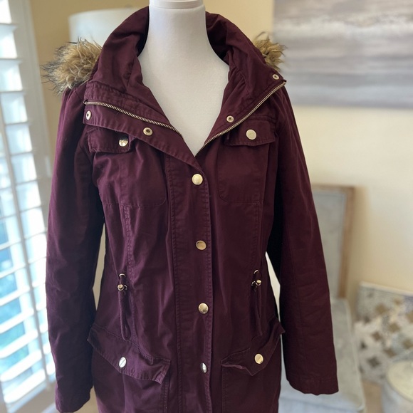 New York & Company Burgundy Anorak Jacket with Faux Fur - Picture 1 of 7